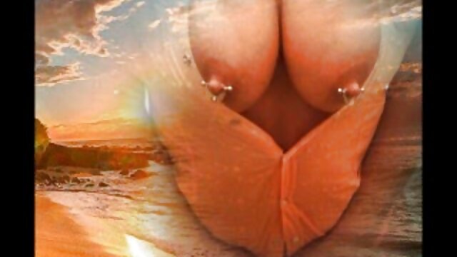 Краще порно : Очаровашка наполягає на тому, що падчерка повинна seks porno mama розділити з нею член хлопця Порнофільм
