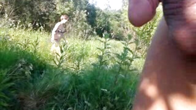 Краще порно : Кассандра порно молодих мам Круз працює своєю попою під час злої їзди на члені Порнофільм