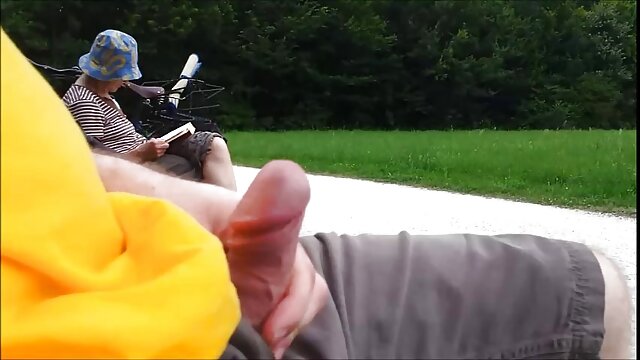 Краще порно : Правило клубу: Валері порно мама з сином Уайт повинна надіти його, щоб повернути втрачену сумочку Порнофільм